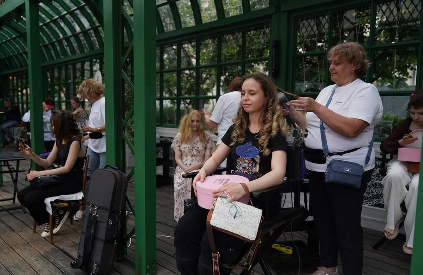 Около 30 российских дизайнеров приняли участие в фестивале "Лето в Москве. Мода и красота" 2 фото