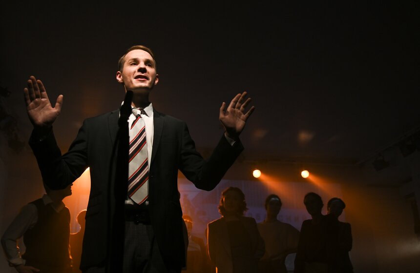 Премьера спектакля "Я – Булат Окуджава" состоялась в Центральном доме литераторов 6 фото