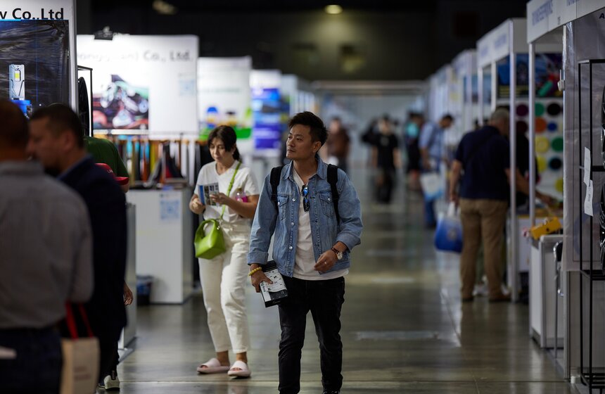 Международная выставка "Интеравто" представила новинки автомобильной индустрии 12 фото