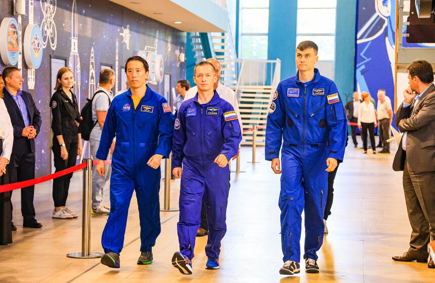 Экипажи МКС-72 приступили к экзаменационным комплексным тренировкам 13 фото