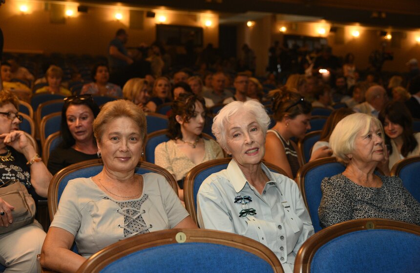 Московский Губернский театр откроет новый сезон 12 сентября 13 фото