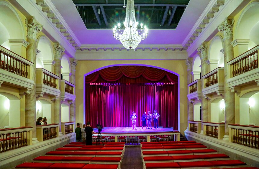 Соборную площадь и Грановитую палату можно посетить в кинопарке "Москино" 6 фото