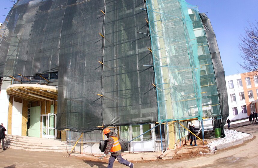 Сергей Собянин осмотрел строящийся в СВАО блок начальных классов 1 фото