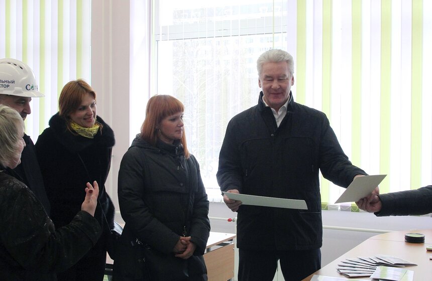 Сергей Собянин осмотрел строящийся в СВАО блок начальных классов 14 фото