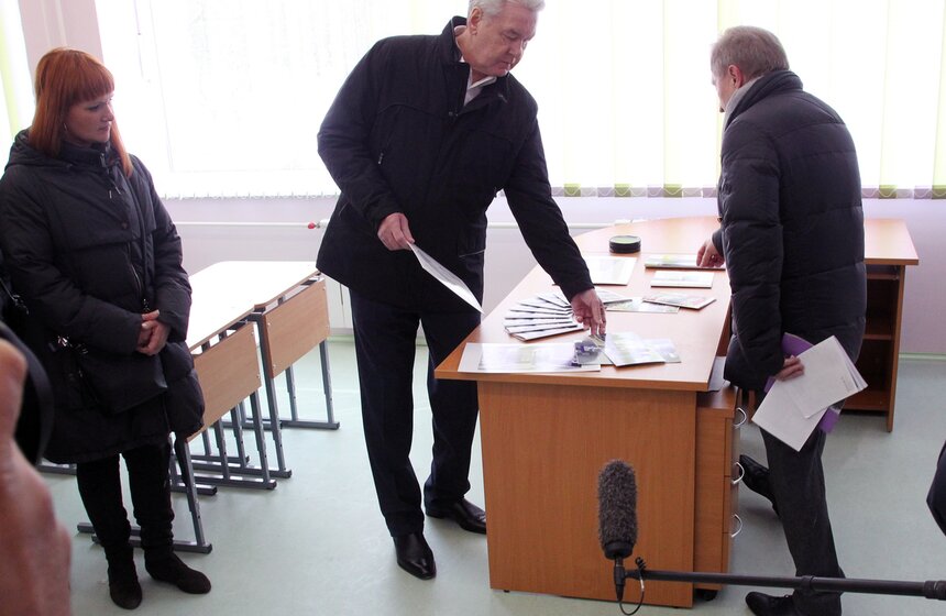 Сергей Собянин осмотрел строящийся в СВАО блок начальных классов 13 фото