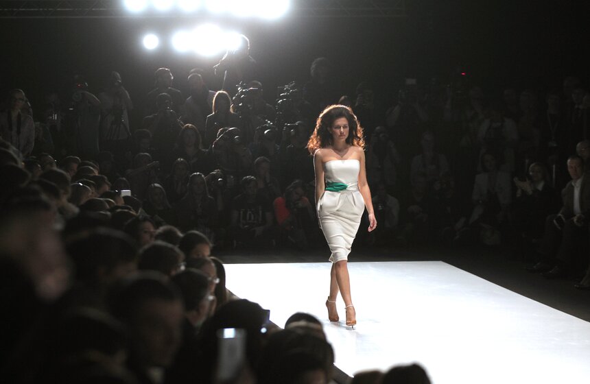 В столице прошел показ нового дизайна школьной формы 24 фото