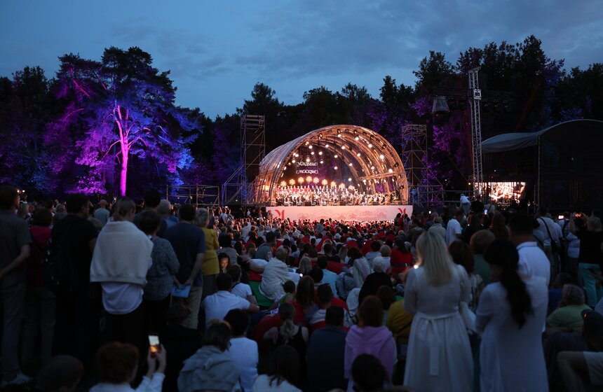 Первый концерт в рамках фестиваля "Усадьбы Москвы" прошел в Царицыне 6 фото