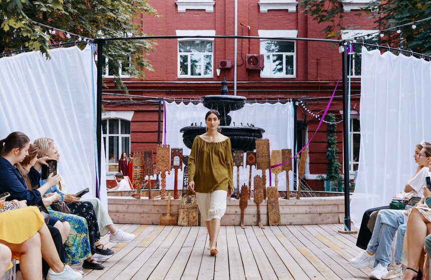 Этномаркет арт-проекта "Свояси" объединил свыше 40 участников 11 фото