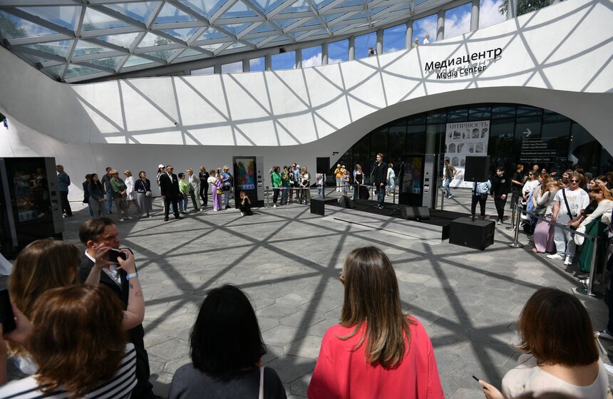 "Театральные выходные" проходят в "Зарядье" с 22 по 23 июня 6 фото