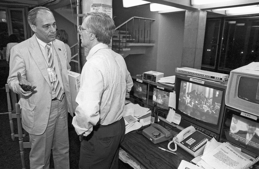 Владимир Познер отмечает 80-летие 4 фото