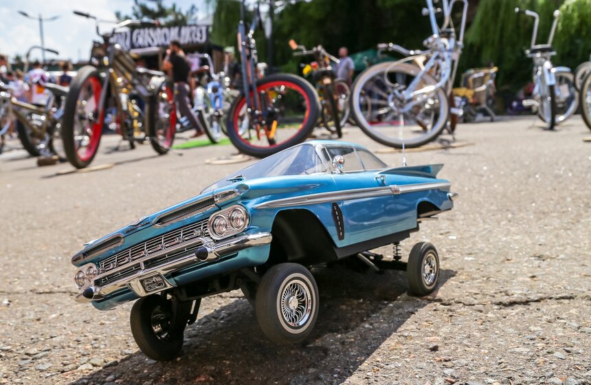 Юбилейная "Кастом Конвенция" прошла в Москве 15 фото