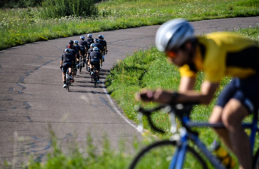 Велозаезд в поддержку создания спортивного кластера "Крылатские холмы" прошел 29 июня 7 фото