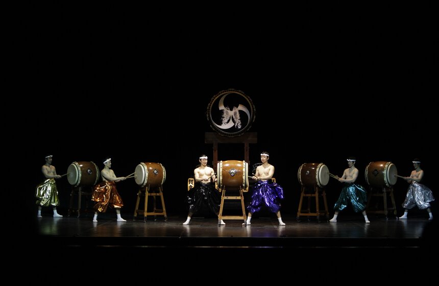 В "Крокус Сити Холле" выступили японские барабанщики Kodo 1 фото