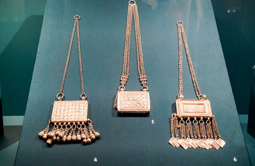 Выставка "Серебряные сокровища Омана" открылась в Музеях Московского Кремля 3 фото