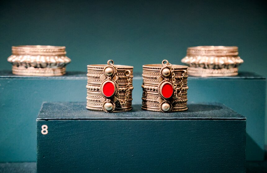 Выставка "Серебряные сокровища Омана" открылась в Музеях Московского Кремля 6 фото