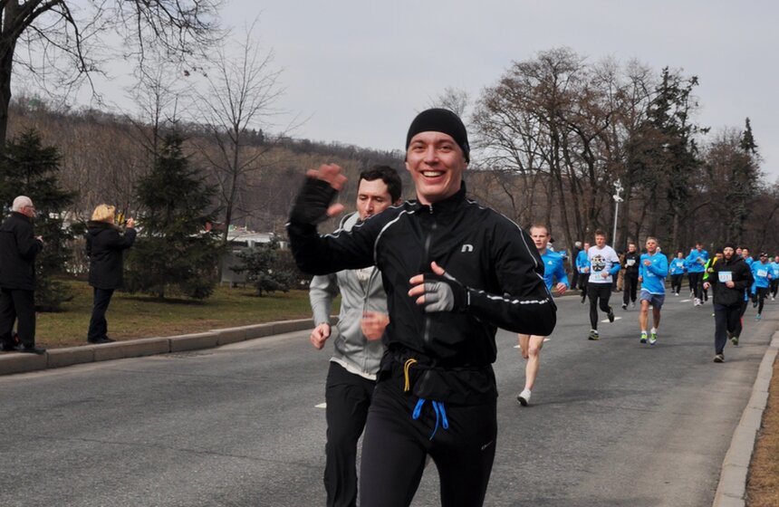 В "Лужниках" стартовал первый забег на 5 км 9 фото