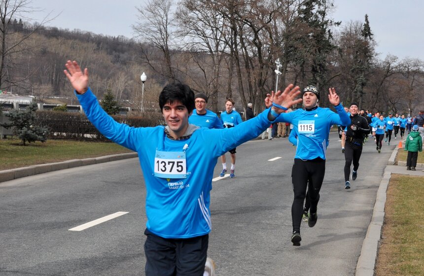 В "Лужниках" стартовал первый забег на 5 км 8 фото