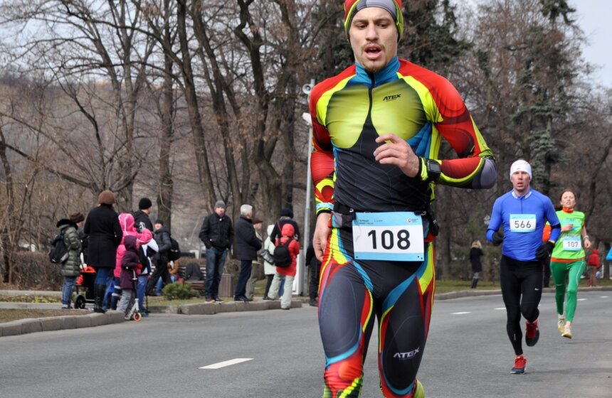 В "Лужниках" стартовал первый забег на 5 км 6 фото