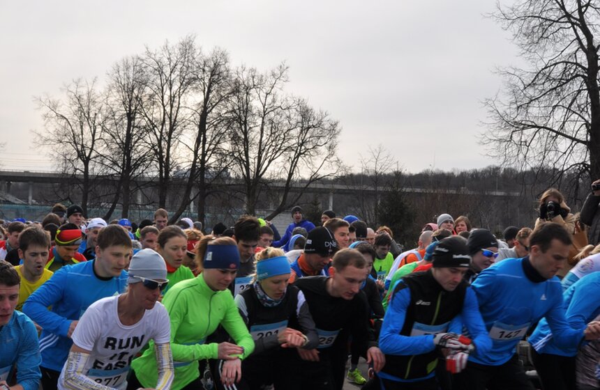 В "Лужниках" стартовал первый забег на 5 км 5 фото