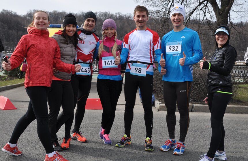 В "Лужниках" стартовал первый забег на 5 км 3 фото