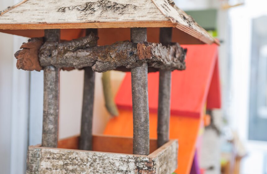 Москвичи сделали в "Сокольниках" скворечники для птиц 9 фото