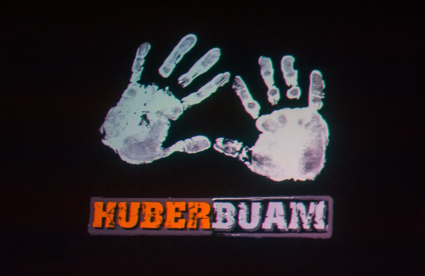 В Москве выступил известный альпинист и скалолаз Алекс Хубер 2 фото