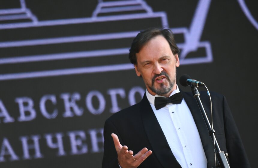 Фестиваль "Театральный марш" прошел в столичном саду "Эрмитаж" 20 фото