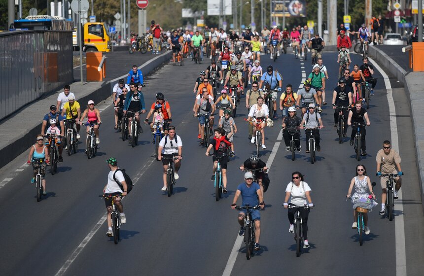 Около 50 тыс человек приняли участие в велофестивале на ВДНХ 17 фото