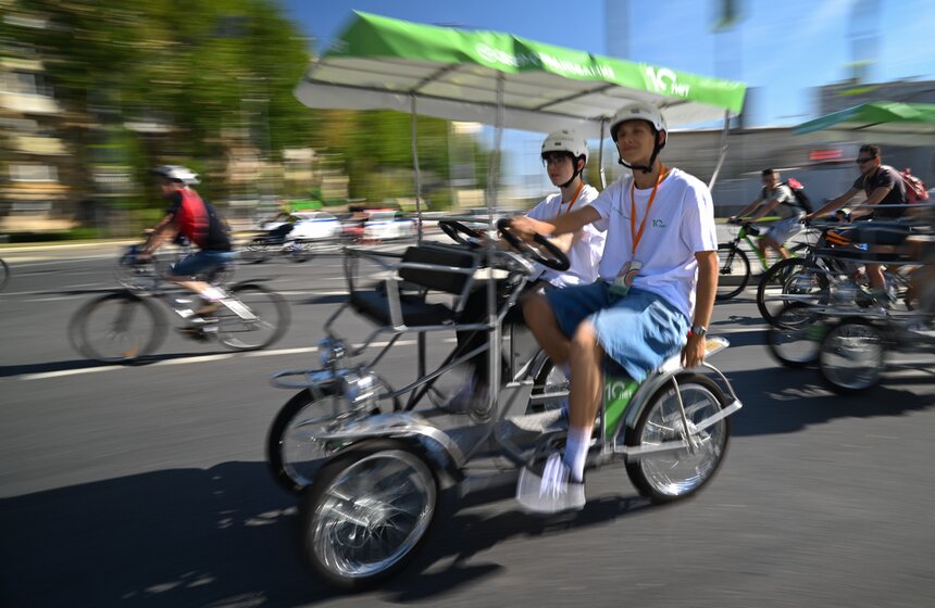 Около 50 тыс человек приняли участие в велофестивале на ВДНХ 8 фото