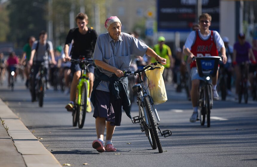 Около 50 тыс человек приняли участие в велофестивале на ВДНХ 13 фото