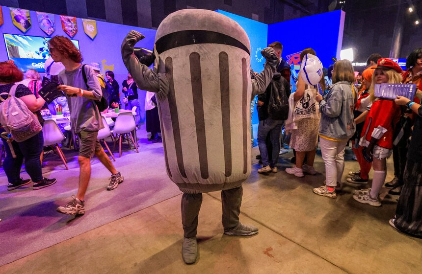 Второй "Фандом Фест ВКонтакте" собрал 15 тысяч поклонников поп-культуры 14 фото