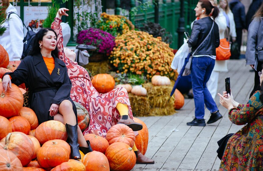 Фестиваль "Золотая осень. Праздник урожая" проходит в Москве 15 фото
