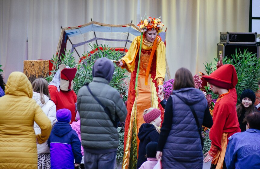 Фестиваль "Золотая осень. Праздник урожая" проходит в Москве 9 фото