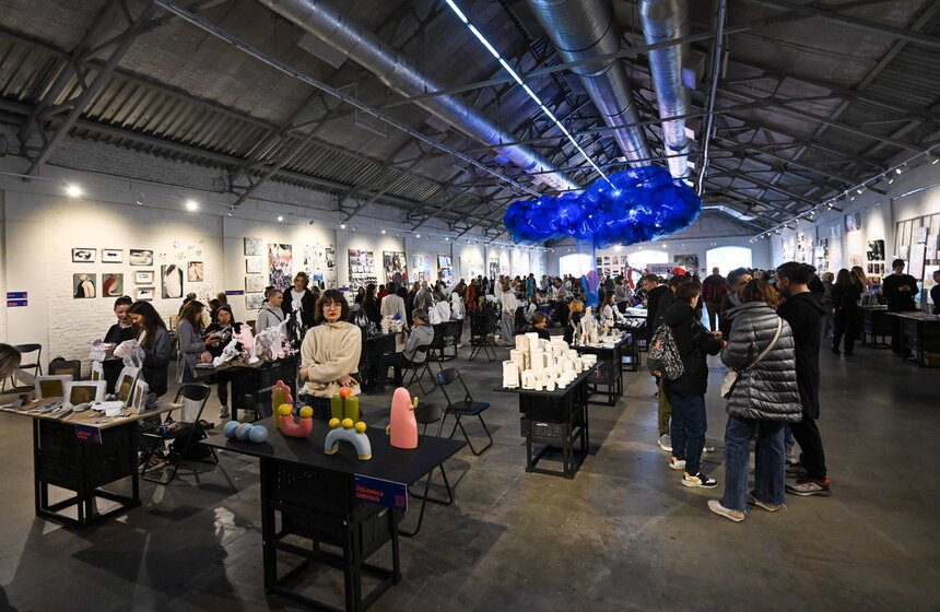 В Москве прошел IX осенний маркет современного искусства WIN-WIN 1 фото