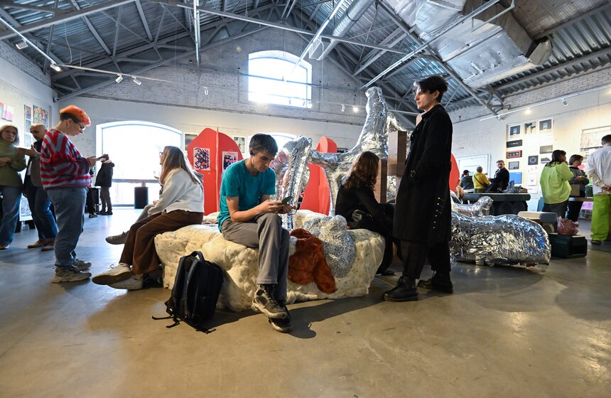 В Москве прошел IX осенний маркет современного искусства WIN-WIN 7 фото