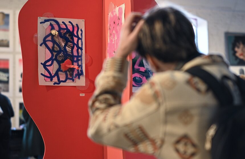 В Москве прошел IX осенний маркет современного искусства WIN-WIN 14 фото