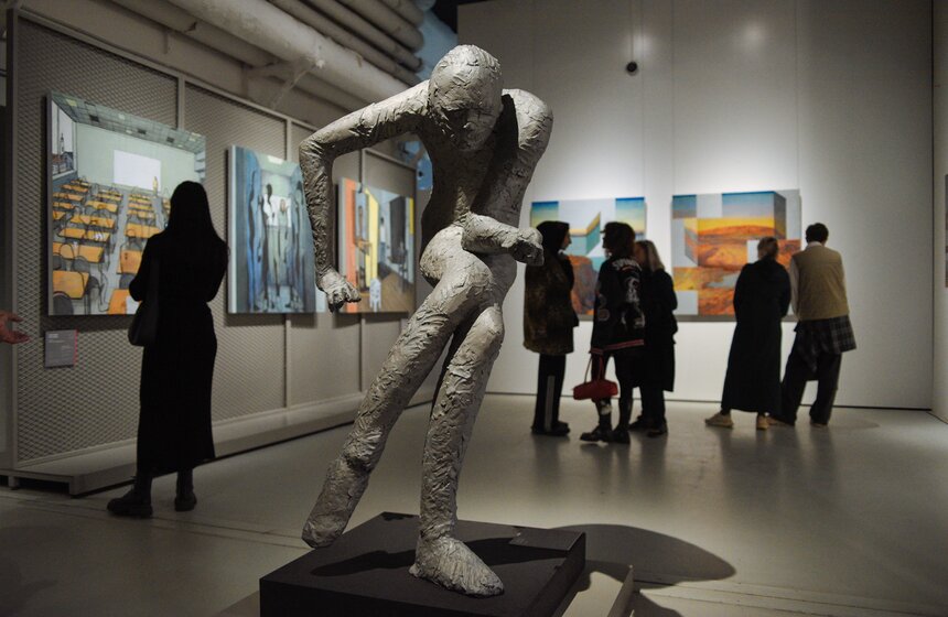 Выставка "ВЫПУСК'24" открылась в "Зарядье" 11 октября 1 фото