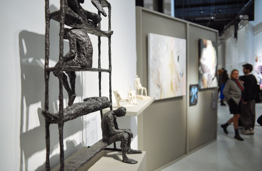 Выставка "ВЫПУСК'24" открылась в "Зарядье" 11 октября 21 фото