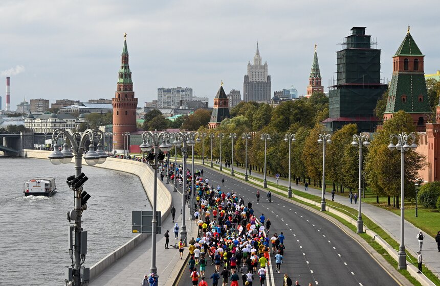В столице прошел Московский марафон 28 фото