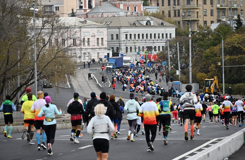В столице прошел Московский марафон 24 фото
