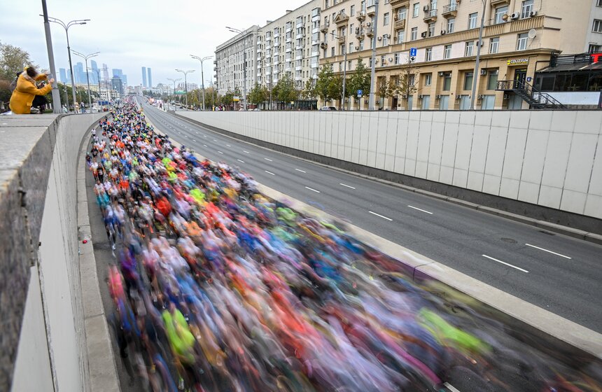 В столице прошел Московский марафон 12 фото