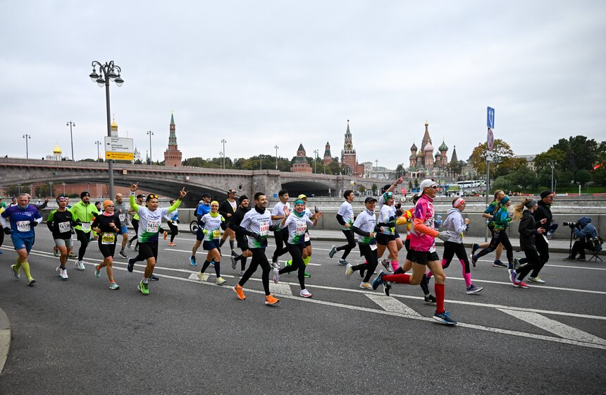 В столице прошел Московский марафон 15 фото
