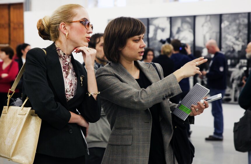 В Москве открылась выставка Паркса "Американская история" 5 фото