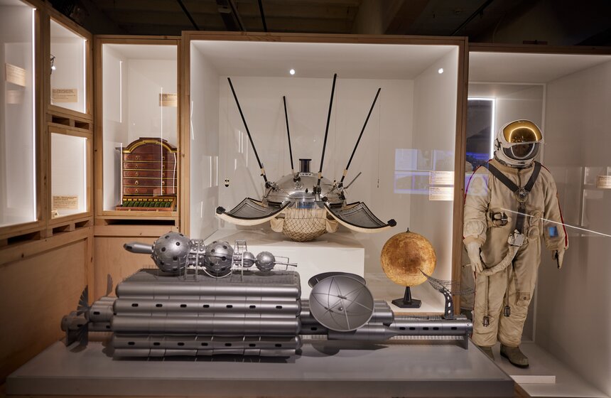 Выставка "Политехнический музей: приближая будущее" открылась в Музее Москвы 11 фото