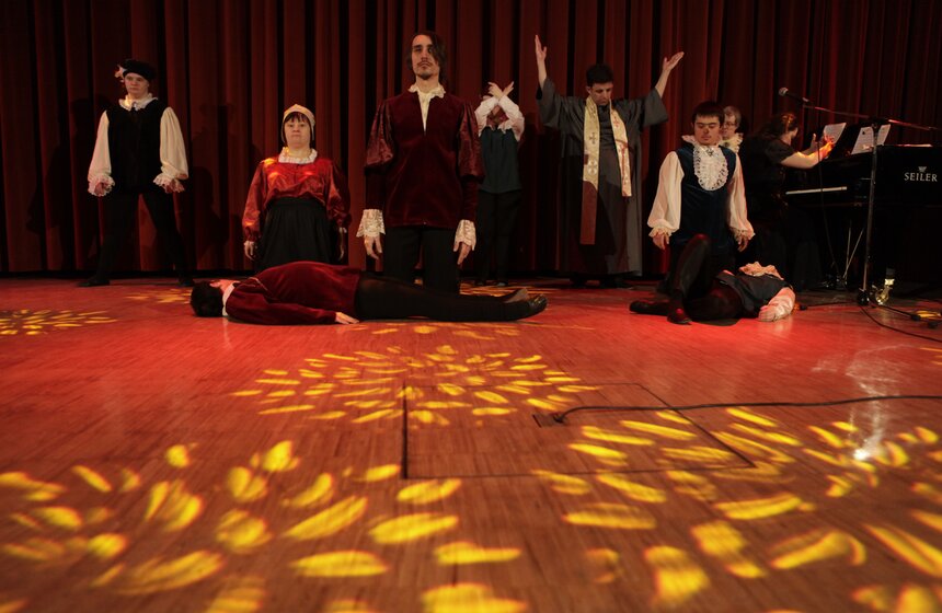 В Третьяковской галерее провели день человека с синдромом Дауна 14 фото