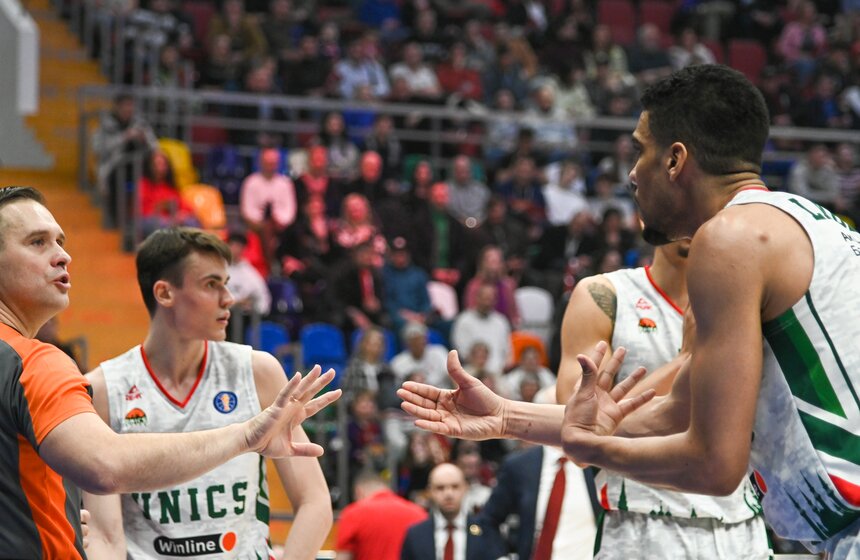 УНИКС выиграл у ЦСКА в матче Единой лиги ВТБ по баскетболу 15 фото