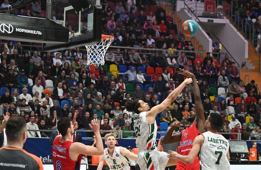 УНИКС выиграл у ЦСКА в матче Единой лиги ВТБ по баскетболу 9 фото