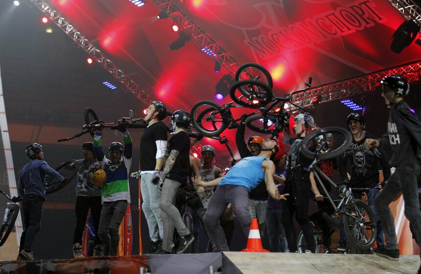 Экстремальное шоу "Прорыв" состоялось в "Олимпийском" 8 фото