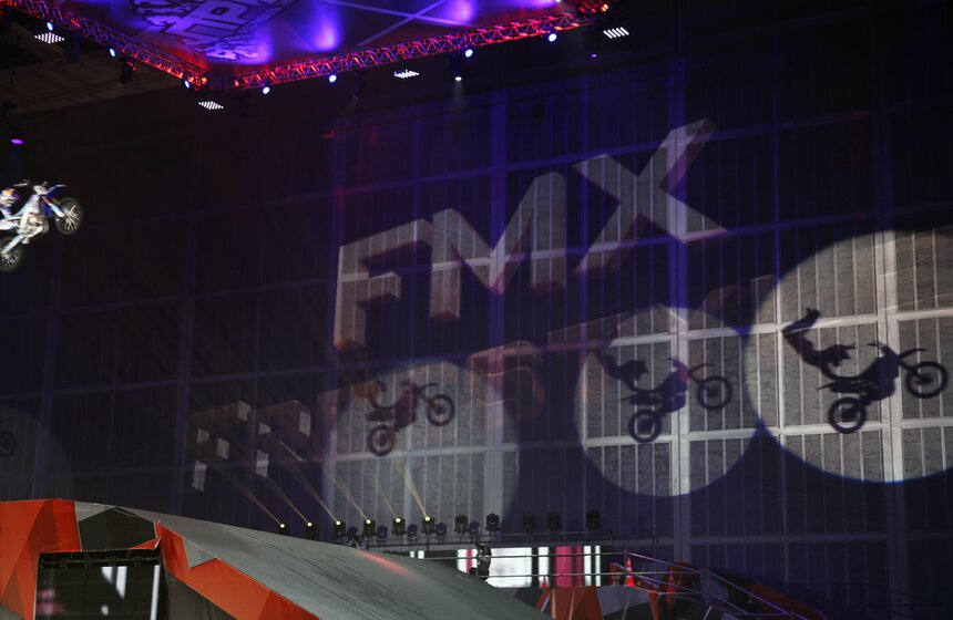 Экстремальное шоу "Прорыв" состоялось в "Олимпийском" 12 фото