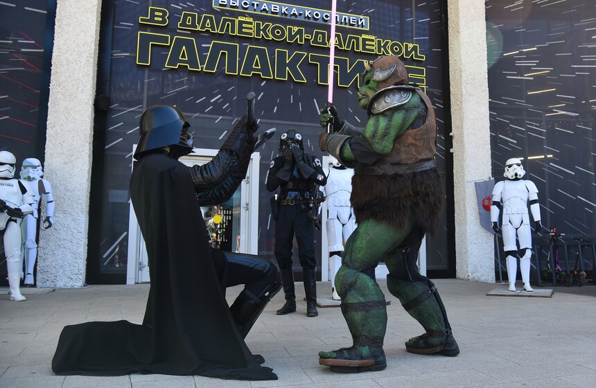 День "Звездных войн" состоялся на ВДНХ в Москве 4 мая 8 фото